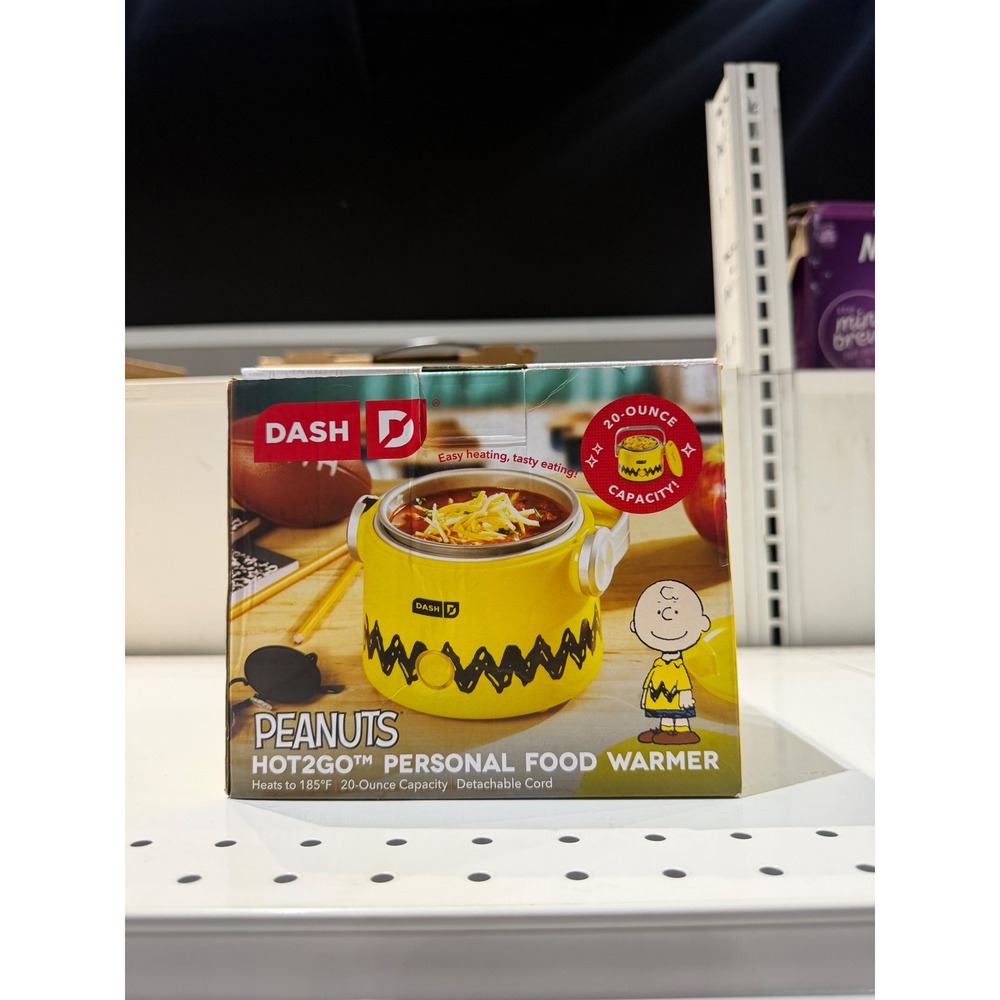 Dash Peanuts Charlie Brown Hot2Go Personal Food Warmer 20oz Yellow Portable New